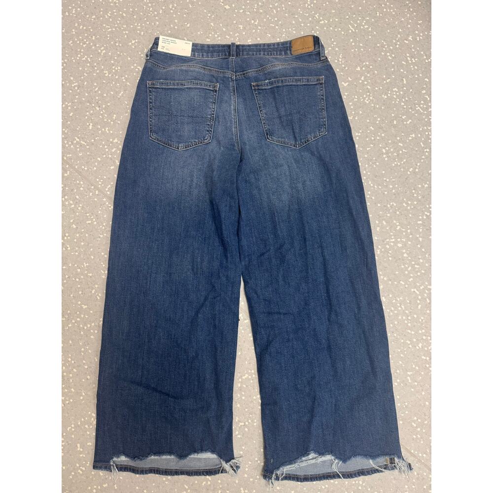 NWT American Eagle Low Rise Wide Leg Raw Hem Jeans Size 10S - Picture 2 of 4